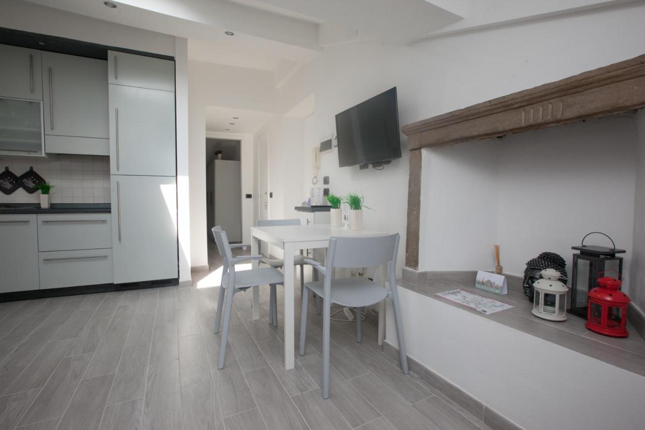 Amazing And New Penthouse In City Center Milán Exterior foto